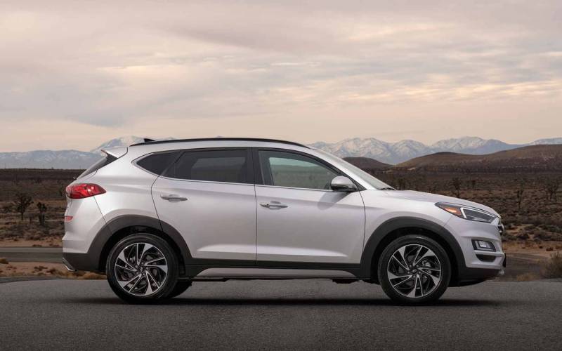Comparison - Hyundai Tucson Limited 2021 - vs - Hyundai Tucson SEL 2020 ...